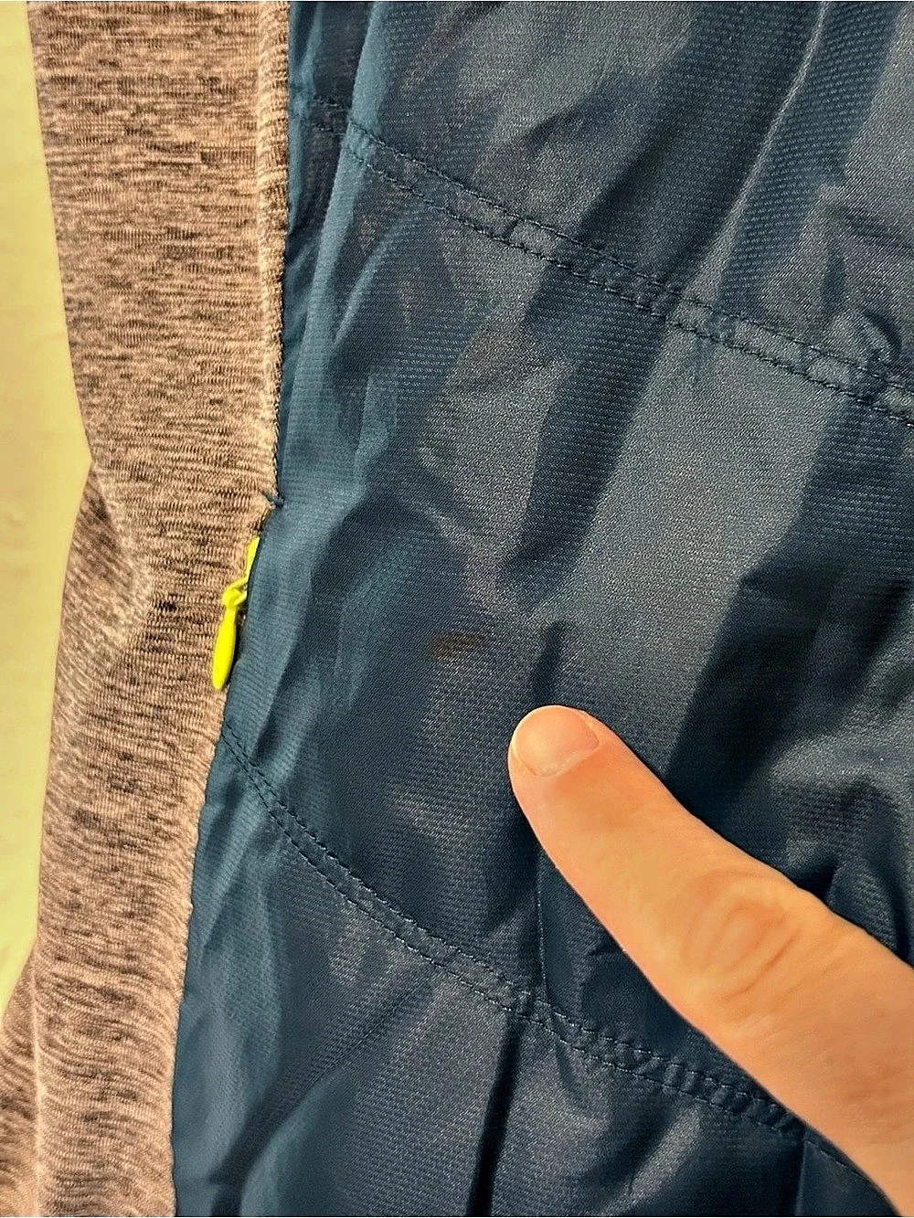 Title Nine Hooded Quilted Vest Medium Outdoors Hiking Camping Athleisure Travel
